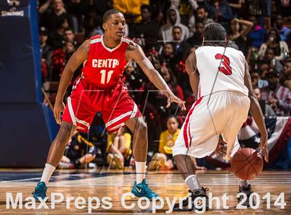 Thumbnail 1 in Bridgeport Central vs. Fairfield Prep (CIAC Class LL Final) photogallery.