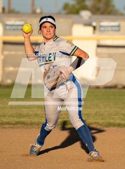 Thumbnail 2 in Brawley @ Holtville photogallery.