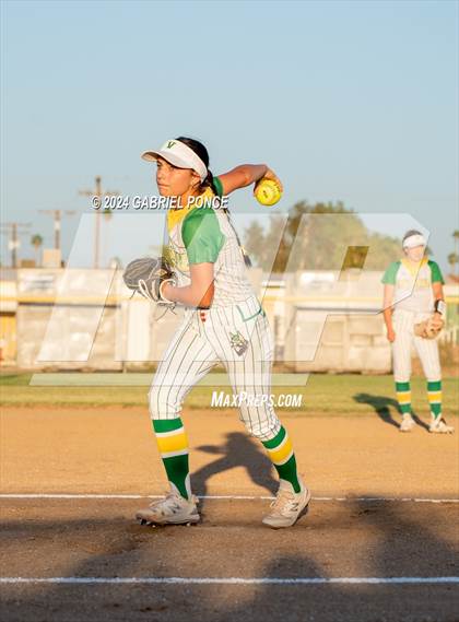 Thumbnail 2 in Brawley @ Holtville photogallery.