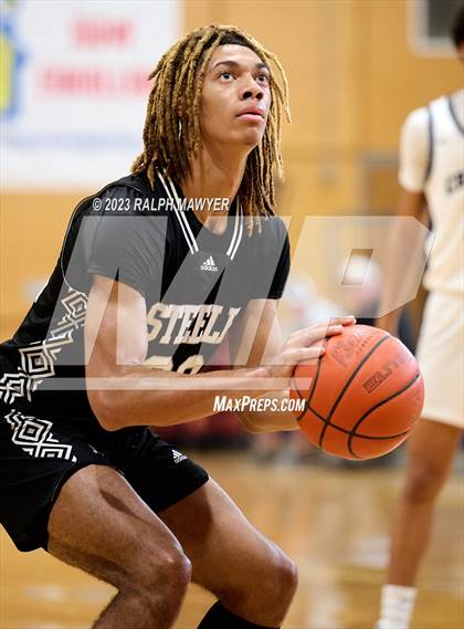Thumbnail 3 in Steele @ Boerne-Champion photogallery.