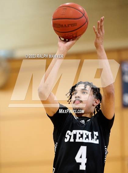 Thumbnail 3 in Steele @ Boerne-Champion photogallery.