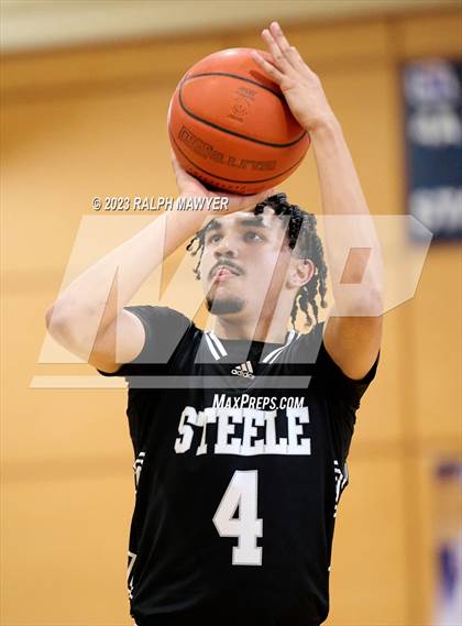 Thumbnail 2 in Steele @ Boerne-Champion photogallery.