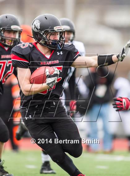 Thumbnail 1 in Le Roy vs. Maple Grove/Chautauqua Lake (NYSPHSAA Class C Regional Final) photogallery.