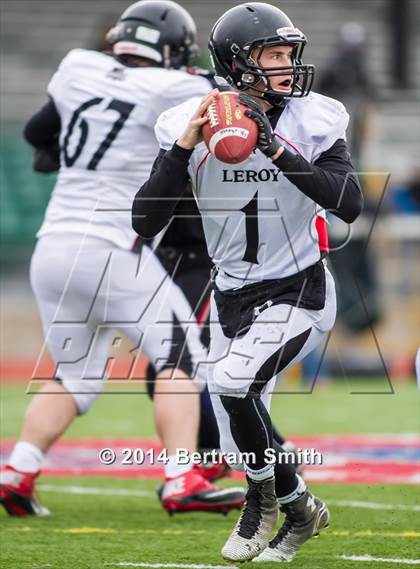 Thumbnail 3 in Le Roy vs. Maple Grove/Chautauqua Lake (NYSPHSAA Class C Regional Final) photogallery.