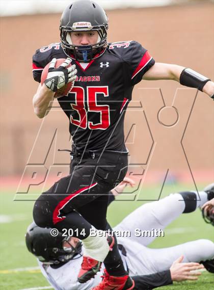 Thumbnail 3 in Le Roy vs. Maple Grove/Chautauqua Lake (NYSPHSAA Class C Regional Final) photogallery.