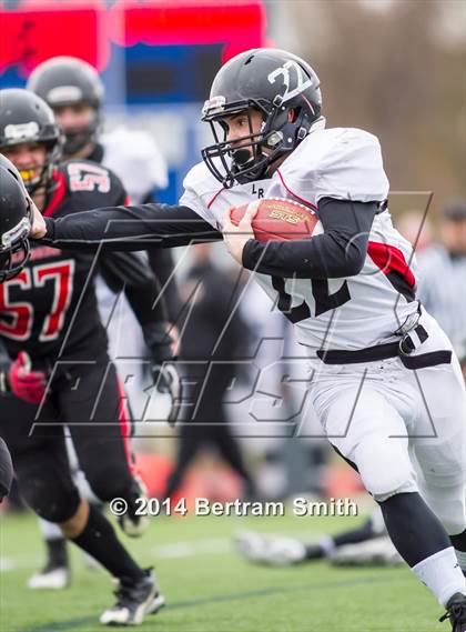 Thumbnail 2 in Le Roy vs. Maple Grove/Chautauqua Lake (NYSPHSAA Class C Regional Final) photogallery.