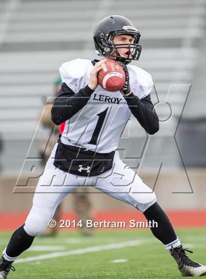 Thumbnail 2 in Le Roy vs. Maple Grove/Chautauqua Lake (NYSPHSAA Class C Regional Final) photogallery.