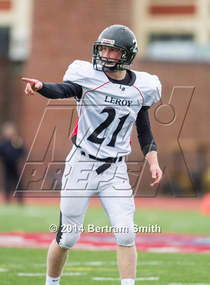 Thumbnail 2 in Le Roy vs. Maple Grove/Chautauqua Lake (NYSPHSAA Class C Regional Final) photogallery.
