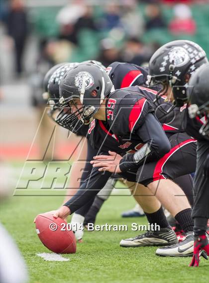 Thumbnail 3 in Le Roy vs. Maple Grove/Chautauqua Lake (NYSPHSAA Class C Regional Final) photogallery.