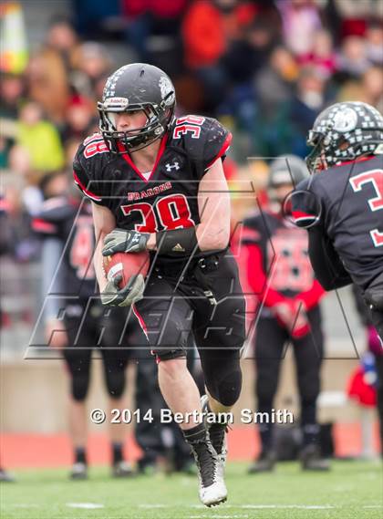 Thumbnail 1 in Le Roy vs. Maple Grove/Chautauqua Lake (NYSPHSAA Class C Regional Final) photogallery.