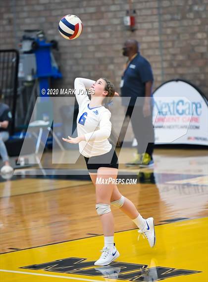 Thumbnail 3 in Valley Christian @ Snowflake (AIA 3A Semifinal) photogallery.