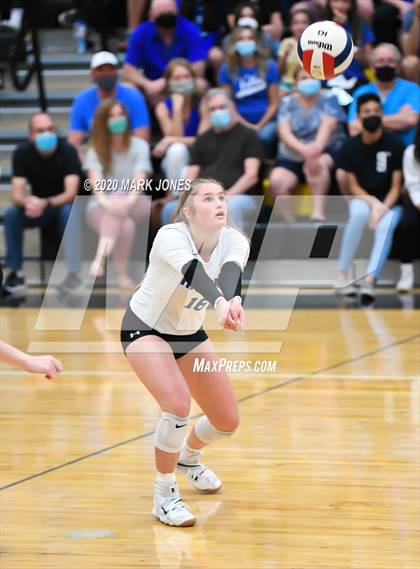 Thumbnail 2 in Valley Christian @ Snowflake (AIA 3A Semifinal) photogallery.