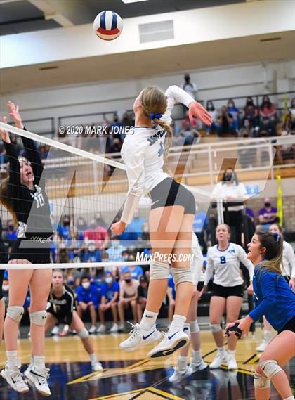 Thumbnail 1 in Valley Christian @ Snowflake (AIA 3A Semifinal) photogallery.