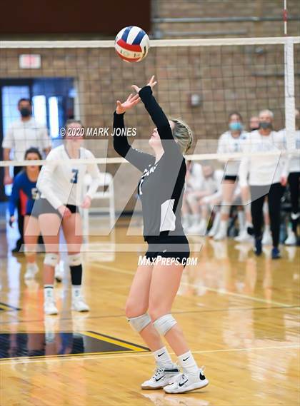 Thumbnail 1 in Valley Christian @ Snowflake (AIA 3A Semifinal) photogallery.