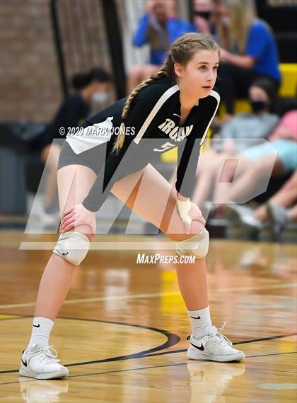 Thumbnail 3 in Valley Christian @ Snowflake (AIA 3A Semifinal) photogallery.