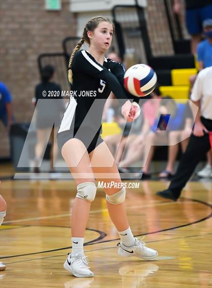 Thumbnail 3 in Valley Christian @ Snowflake (AIA 3A Semifinal) photogallery.