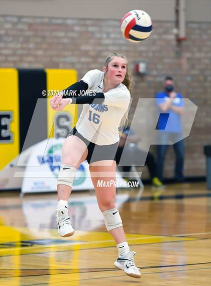Thumbnail 1 in Valley Christian @ Snowflake (AIA 3A Semifinal) photogallery.