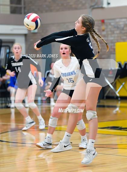 Thumbnail 3 in Valley Christian @ Snowflake (AIA 3A Semifinal) photogallery.