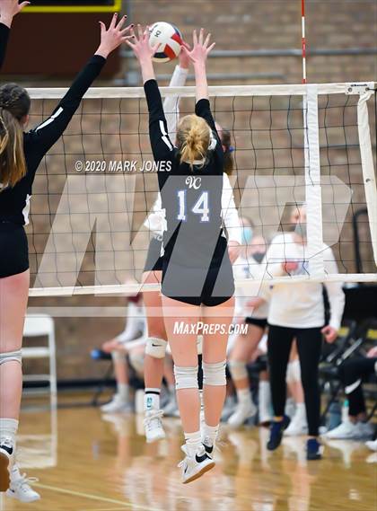 Thumbnail 3 in Valley Christian @ Snowflake (AIA 3A Semifinal) photogallery.