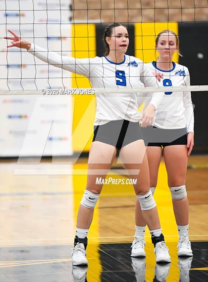Thumbnail 1 in Valley Christian @ Snowflake (AIA 3A Semifinal) photogallery.