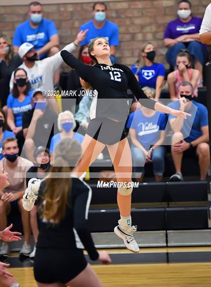 Thumbnail 1 in Valley Christian @ Snowflake (AIA 3A Semifinal) photogallery.