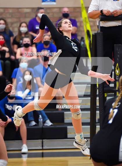Thumbnail 2 in Valley Christian @ Snowflake (AIA 3A Semifinal) photogallery.