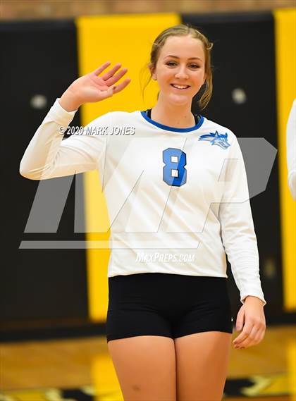 Thumbnail 2 in Valley Christian @ Snowflake (AIA 3A Semifinal) photogallery.