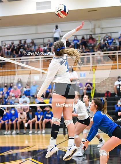 Thumbnail 3 in Valley Christian @ Snowflake (AIA 3A Semifinal) photogallery.