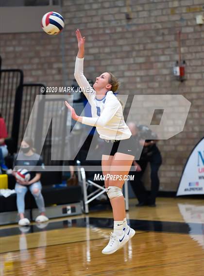 Thumbnail 2 in Valley Christian @ Snowflake (AIA 3A Semifinal) photogallery.