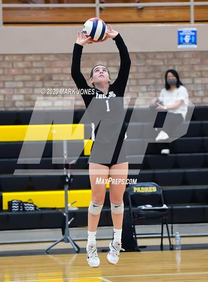 Thumbnail 1 in Valley Christian @ Snowflake (AIA 3A Semifinal) photogallery.
