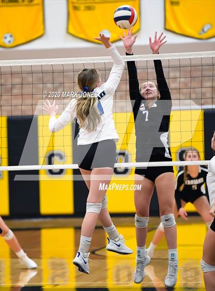 Thumbnail 3 in Valley Christian @ Snowflake (AIA 3A Semifinal) photogallery.
