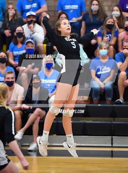 Thumbnail 3 in Valley Christian @ Snowflake (AIA 3A Semifinal) photogallery.