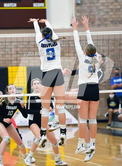 Thumbnail 3 in Valley Christian @ Snowflake (AIA 3A Semifinal) photogallery.