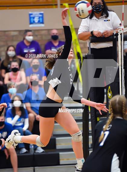 Thumbnail 3 in Valley Christian @ Snowflake (AIA 3A Semifinal) photogallery.
