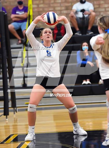 Thumbnail 2 in Valley Christian @ Snowflake (AIA 3A Semifinal) photogallery.