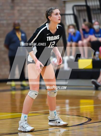 Thumbnail 3 in Valley Christian @ Snowflake (AIA 3A Semifinal) photogallery.