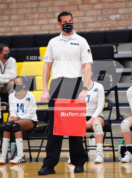 Thumbnail 2 in Valley Christian @ Snowflake (AIA 3A Semifinal) photogallery.