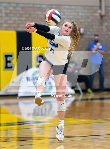 Thumbnail 2 in Valley Christian @ Snowflake (AIA 3A Semifinal) photogallery.
