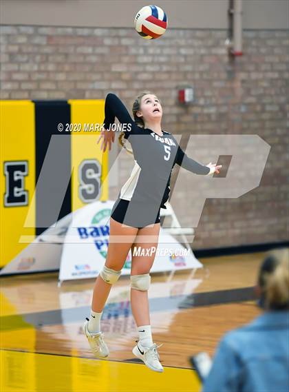Thumbnail 1 in Valley Christian @ Snowflake (AIA 3A Semifinal) photogallery.