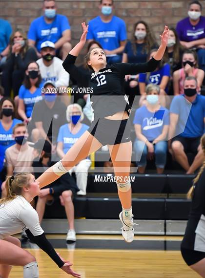 Thumbnail 3 in Valley Christian @ Snowflake (AIA 3A Semifinal) photogallery.