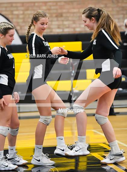 Thumbnail 3 in Valley Christian @ Snowflake (AIA 3A Semifinal) photogallery.