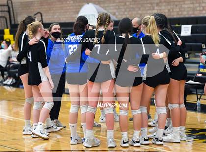 Thumbnail 1 in Valley Christian @ Snowflake (AIA 3A Semifinal) photogallery.