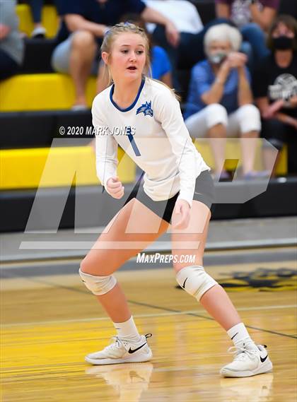 Thumbnail 1 in Valley Christian @ Snowflake (AIA 3A Semifinal) photogallery.
