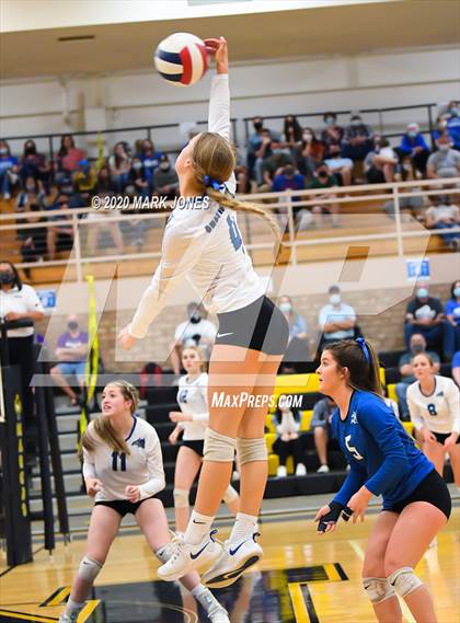 Thumbnail 1 in Valley Christian @ Snowflake (AIA 3A Semifinal) photogallery.