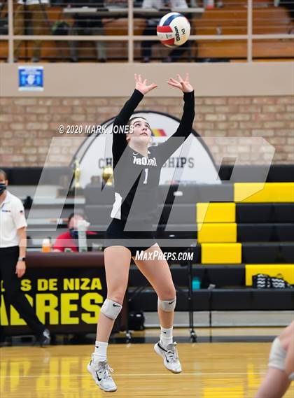 Thumbnail 3 in Valley Christian @ Snowflake (AIA 3A Semifinal) photogallery.