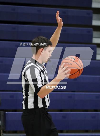 Thumbnail 1 in Hayfield @ Yorktown photogallery.