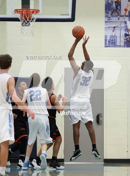 Thumbnail 3 in Hayfield @ Yorktown photogallery.