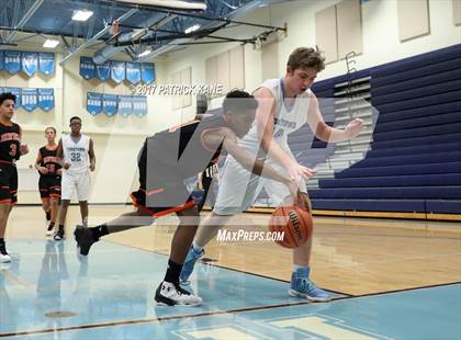 Thumbnail 2 in Hayfield @ Yorktown photogallery.