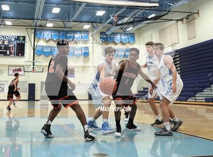 Thumbnail 3 in Hayfield @ Yorktown photogallery.