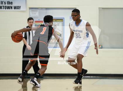 Thumbnail 2 in Hayfield @ Yorktown photogallery.